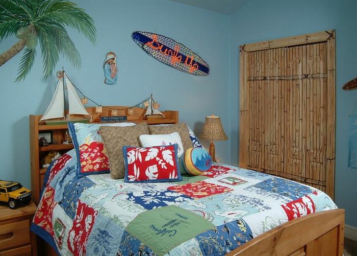 Chambre d'enfant faire lit et couette style tropical