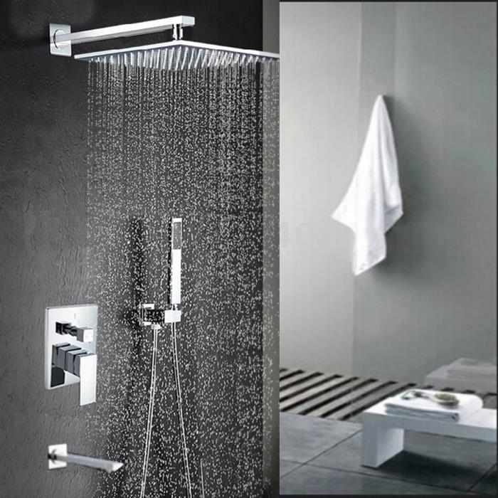 założenie małej łazienki system prysznicowy ze strumieniem deszczowym nowoczesne prysznice