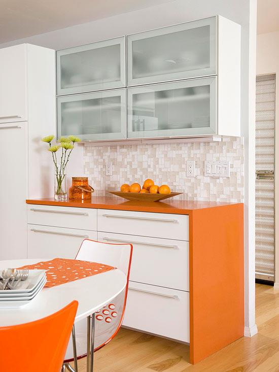 kuchnie kompaktowe pomarańczowy wbudowany blok kuchenny