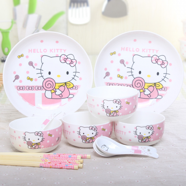 Пластмасови детски съдове за хранене Hello Kitty