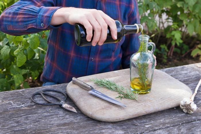 faire vous-même la recharge d'huile à base de plantes