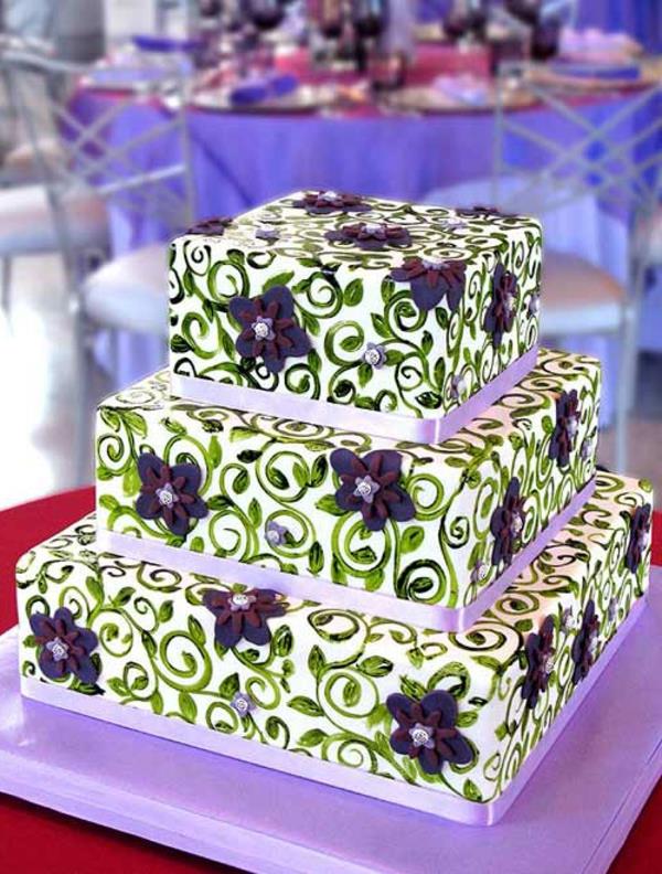 fioletowe pomysły na tort weselny kolorowe