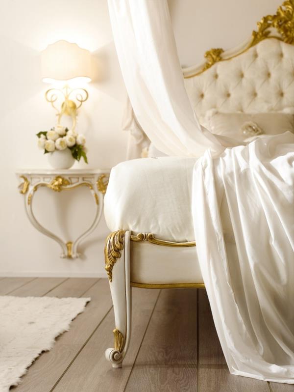 idées d'ameublement de luxe ornements dorés meubles baroques