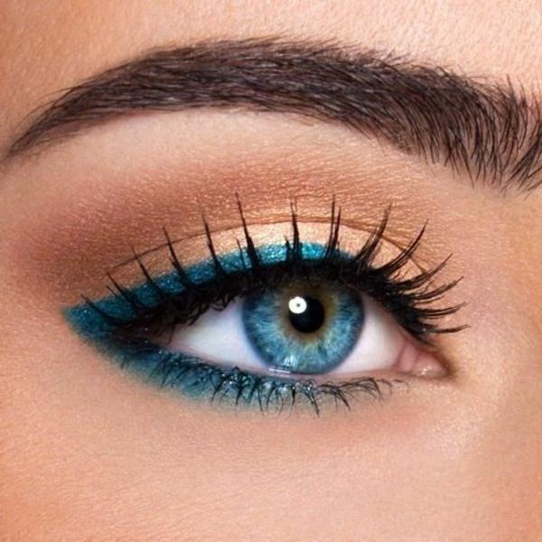 maquillage conseils yeux bleu eye-liner