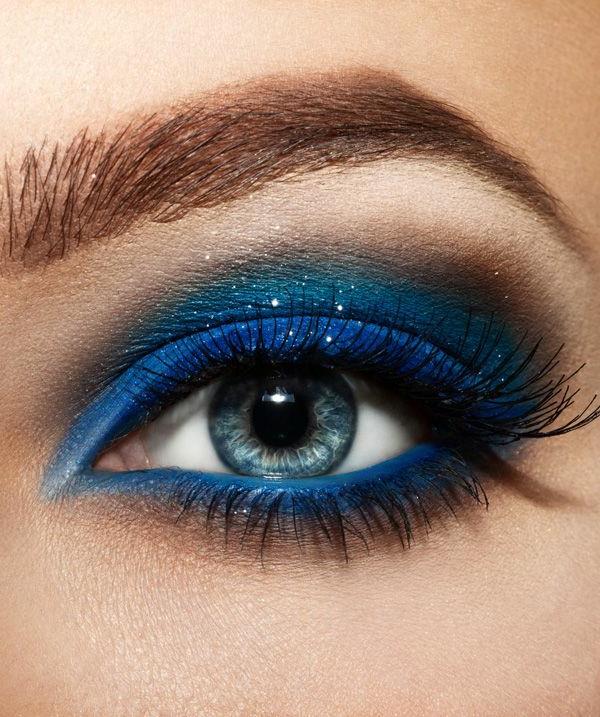 maquillage conseils yeux fard à paupières nuances de bleu