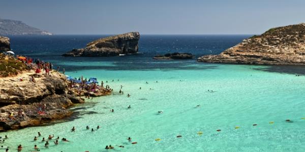 malta wakacje comino wyspa niebieska laguna