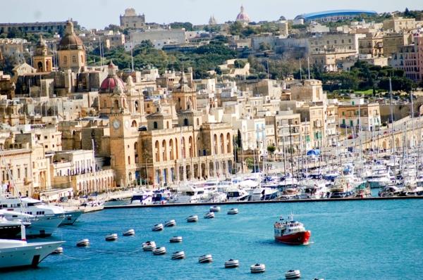 malta wakacje sliema miasto sklepy restauracje