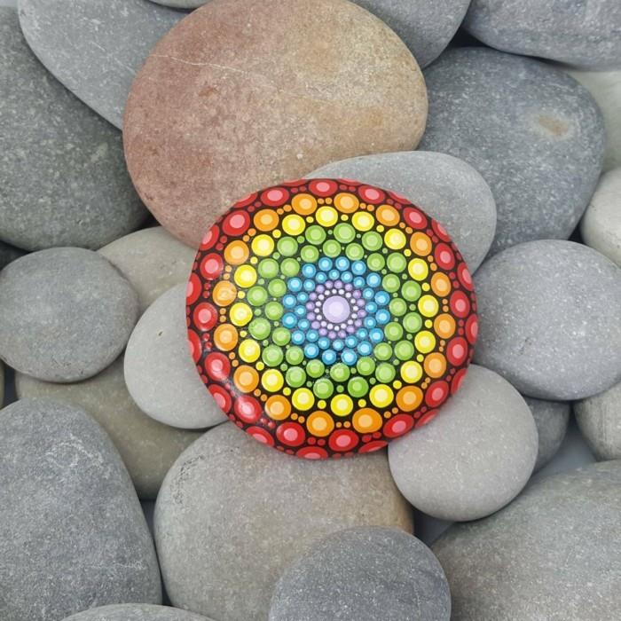Manala wzór kamienie malują kolorowe kamienie