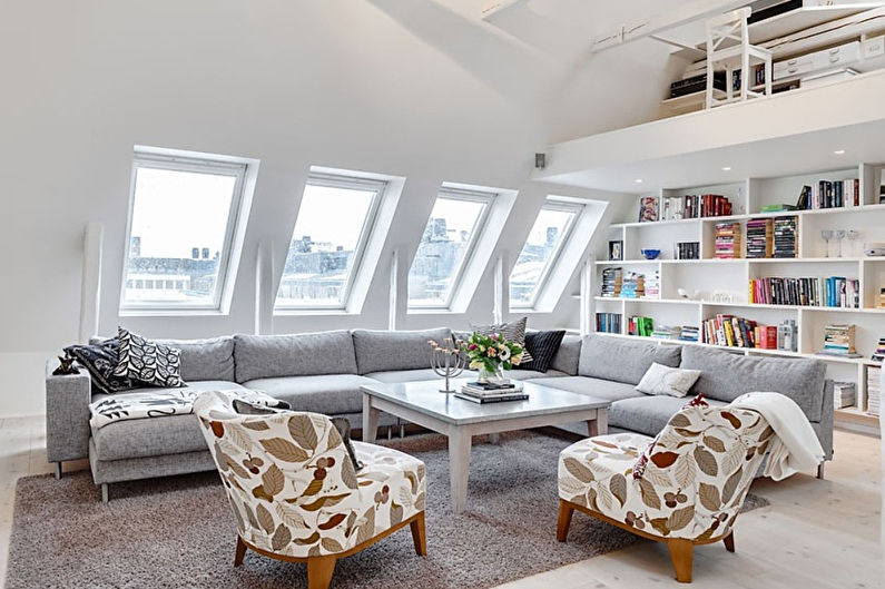Interiérový design obývacího pokoje v podkroví - fotografie