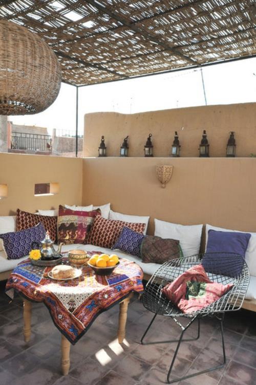 Marokański styl we wnętrzu wzoru poduszki zewnętrznej