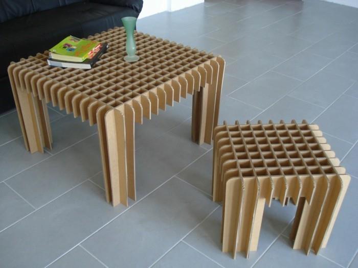Meble kartonowe - stoły