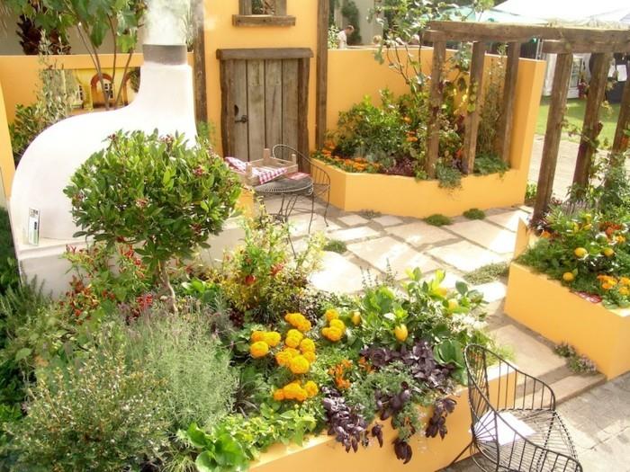conception de jardin méditerranéen conception de jardin espagnol avec beaucoup de plantes