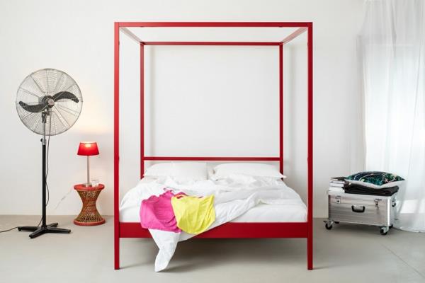 lit en métal rouge lit à baldaquin moderne