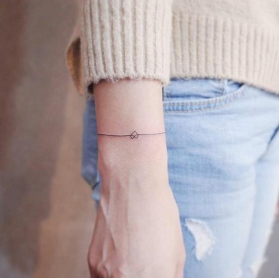 mini bracelet coeur tatouage femmes