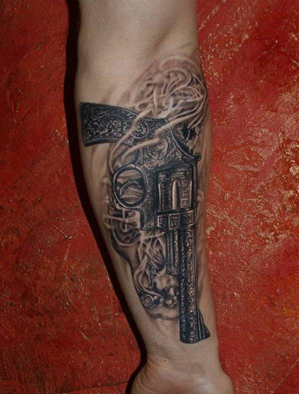 mężczyźni tatuaże kobiety szablony motywy broń