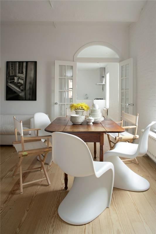 chaises modernes salle à manger chaises blanches beau plancher en bois