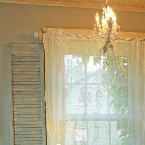 Moderne chambre fraîche jardin arrosoir rideaux fenêtre lustre