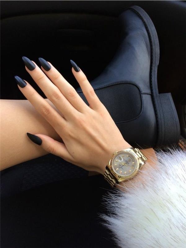 stylizacja paznokci czarny matowy elegancki styl paznokci