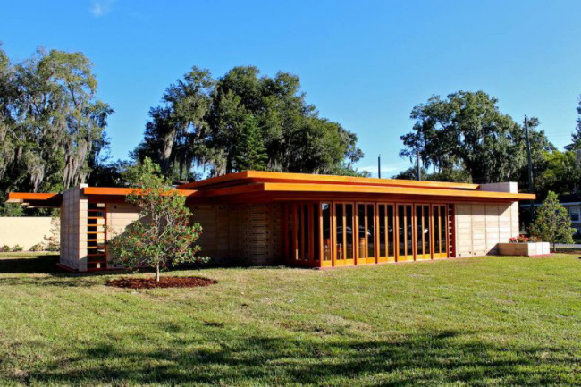 Yusonian House od Franka Lloyda Wrighta, který se nachází v USA