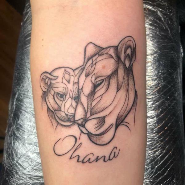 lion de tatouage ohana