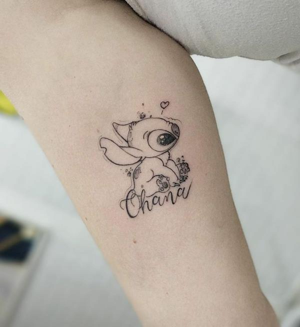 point de bras de tatouage ohana