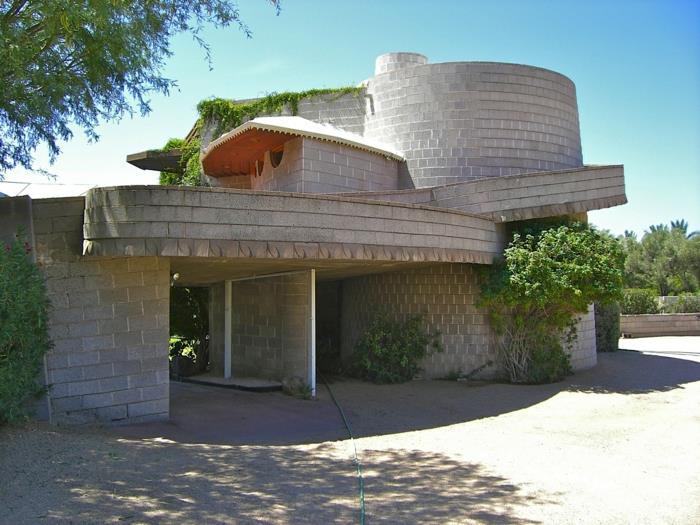 dzieła architektury organicznej autorstwa Franka Lloyda Wrighta