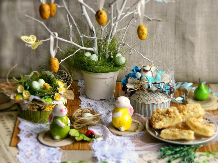 Décorations de Pâques bricoler des idées décorations de table faites vous-même des lapins de pâques gâteaux aux œufs de pâques