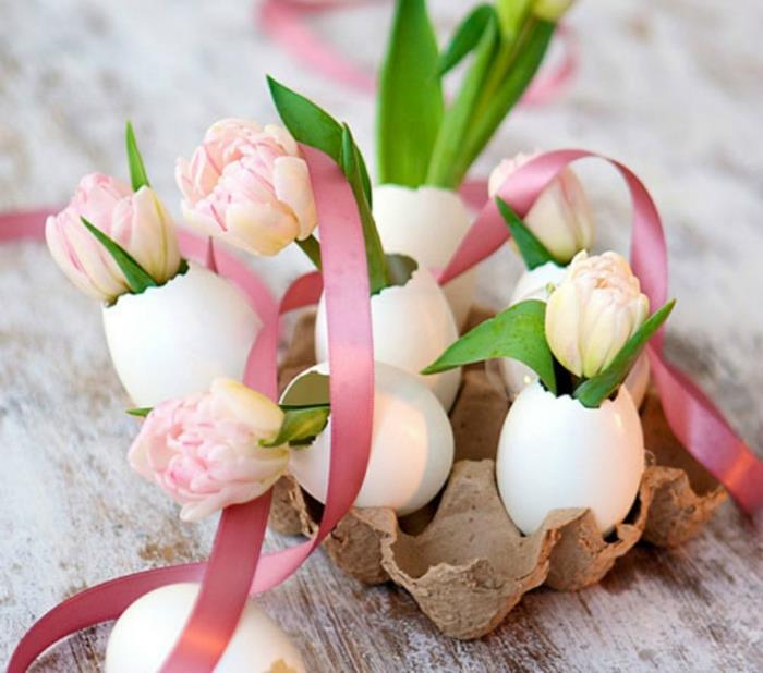Décorations de Pâques bricoler des idées vous-même faire des tulipes oeufs de pâques coquilles d'oeufs ruban de tissu