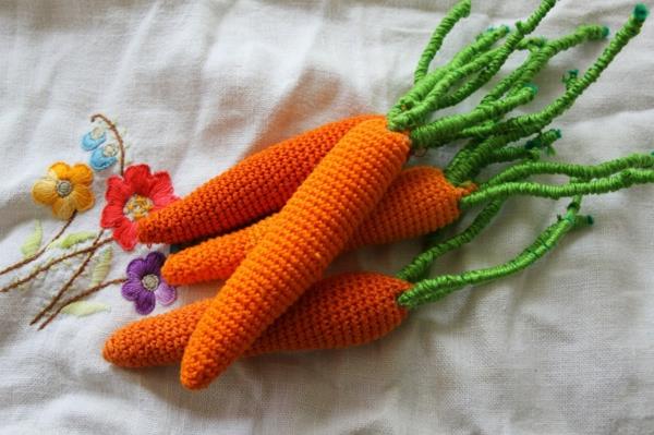 décoration de pâques-crochet-carottes-decoration-paques