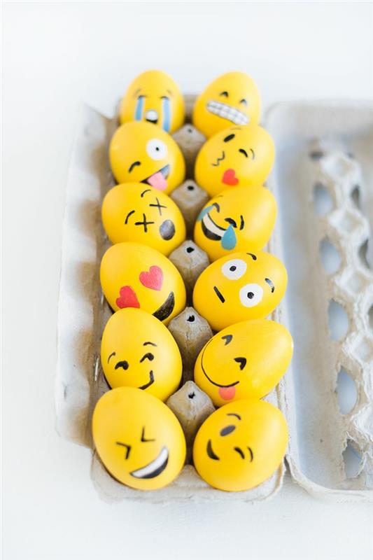 malowanie jajek wielkanocnych rękodzieła z dziećmi żółte jajka uśmiechy