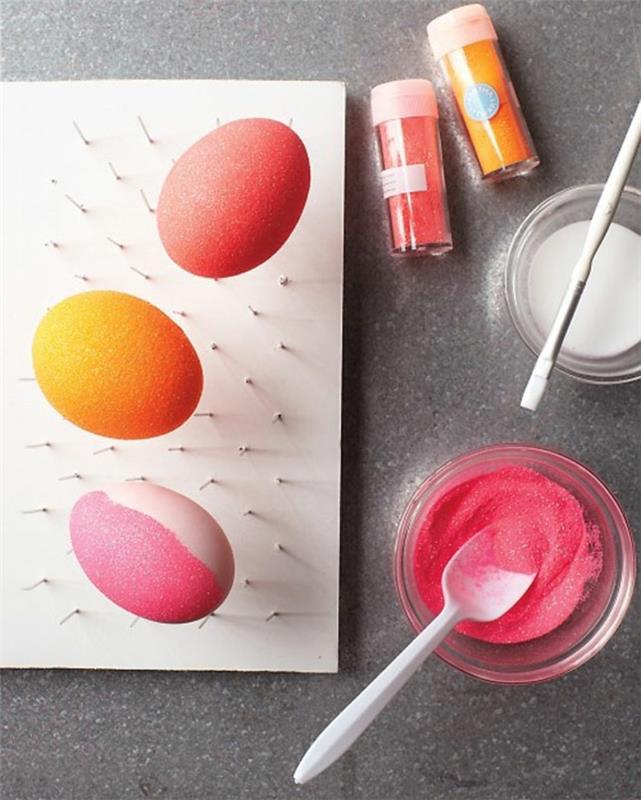 malowanie pisanki brokatowy proszek do kolorowania jaj