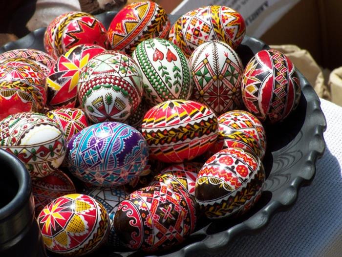 udekoruj pisanki łużyckie jajka wielkanocne dekoracje tradycyjne