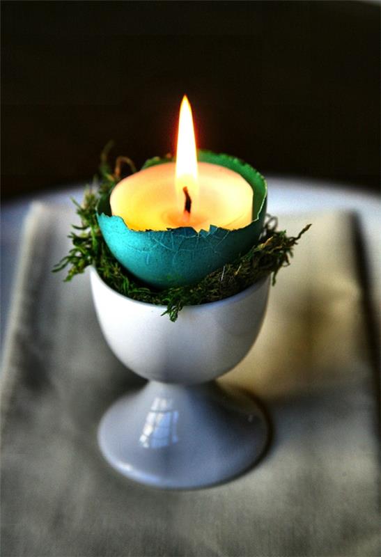 świece wielkanocne skorupka jajka jajko mech