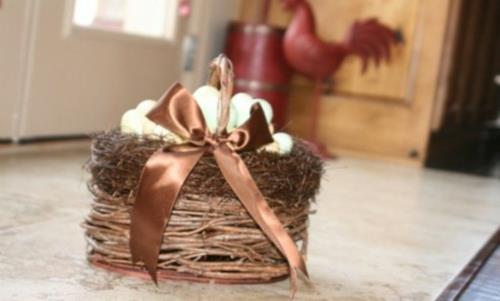 Boucle de nid de panier d'oeufs de décoration de style campagnard de Pâques