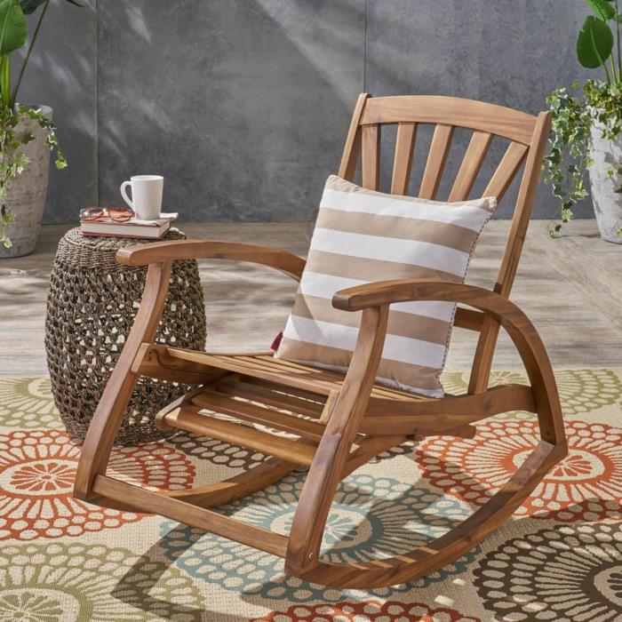 designer de chaise berçante d'extérieur