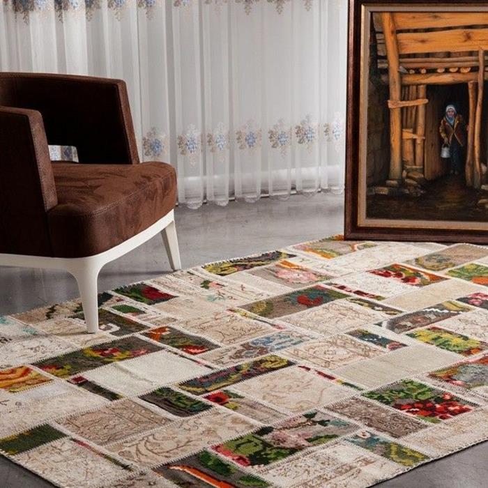 tapis patchwork cousant des pièces colorées ensemble meubles de salon