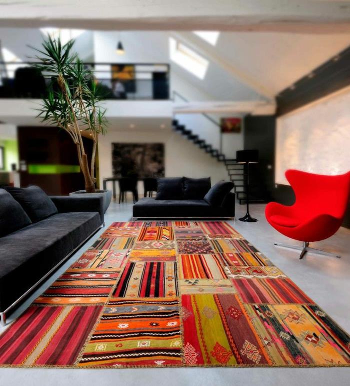 tapis patchwork couleurs chaudes salon plancher