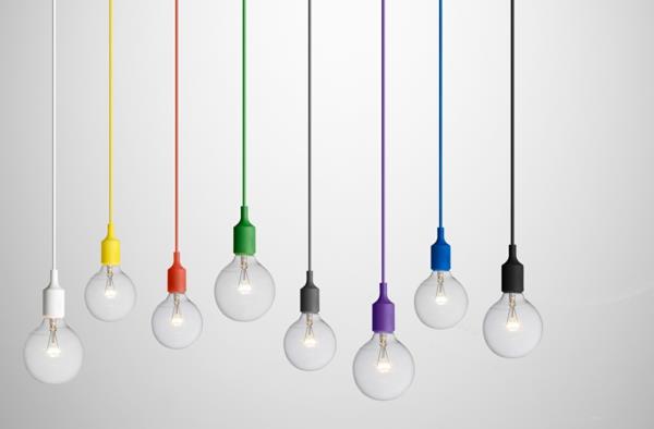 Lampy wiszące o prostym, minimalistycznym kolorowym designie