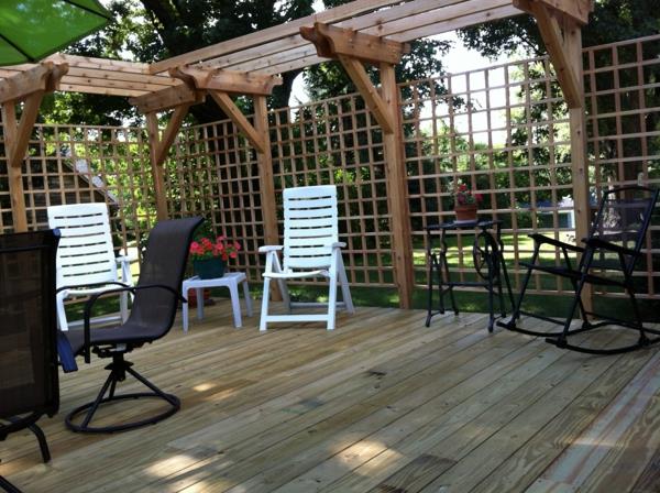 toit de pergola toit de terrasse chaise à bascule chaises en plastique blanc