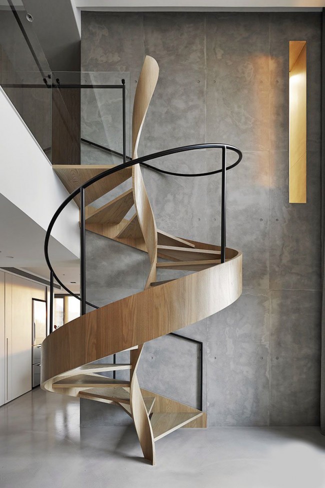 Стълбището трябва хармонично и естествено да се вписва в цялостната стилистична концепция на стаята