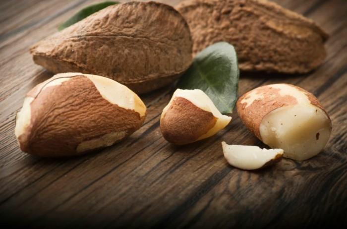 plantes-noyaux-noix-sains-vivre-sains-amandes-Noix du Brésil