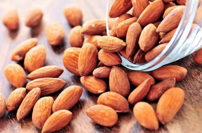 plantes noyaux noix en bonne santé vivre en bonne santé amandes