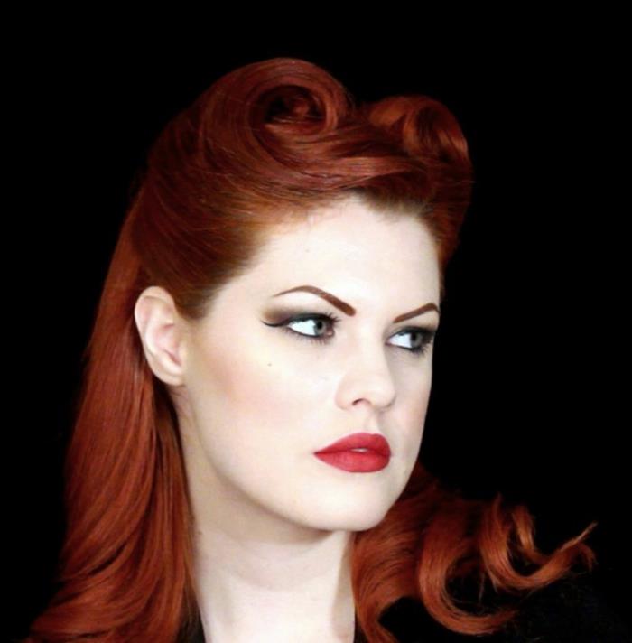rockabilly femmes cheveux roux boucles longues rouleaux de victoire