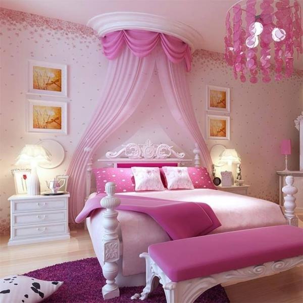 różowe łóżko z baldachimem do sypialni księżniczka