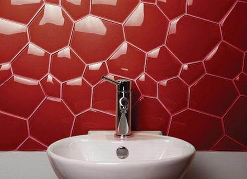 carrelage rouge miroir idée lavabo salle de bain