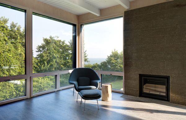 chic appartement rénové respectueux de l'environnement cheminée intégrée fenêtre en verre
