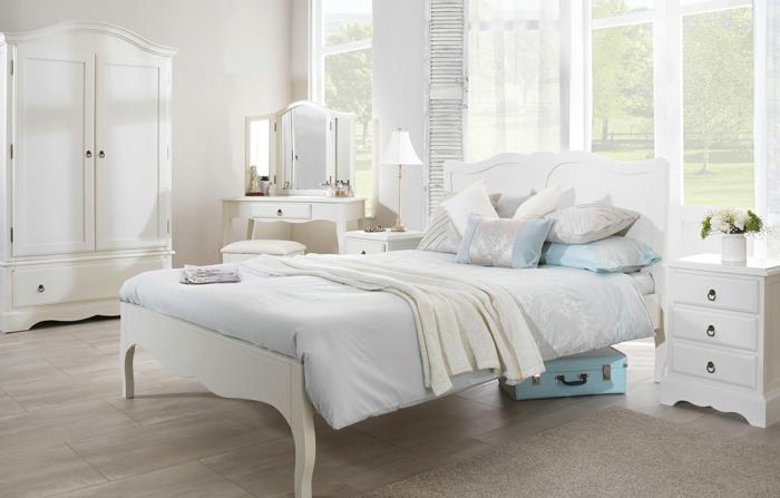 chambre à coucher blanc meubles blancs moquette beige carrelage