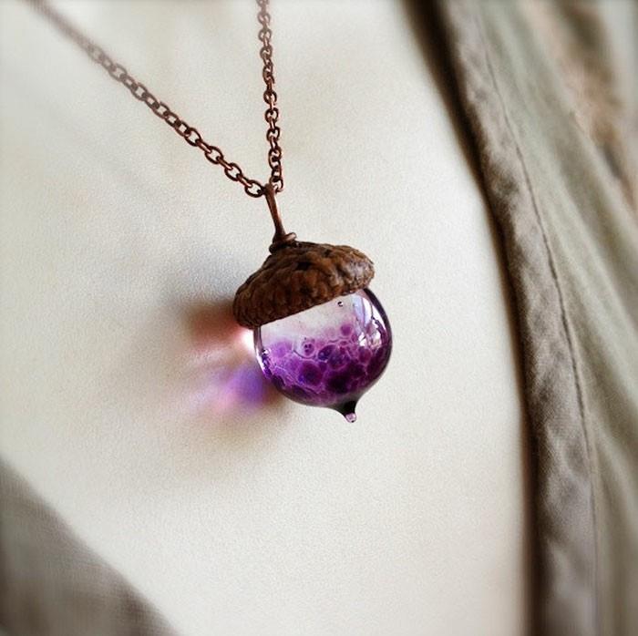 pendentif bijoux collier de glands en verre coloré