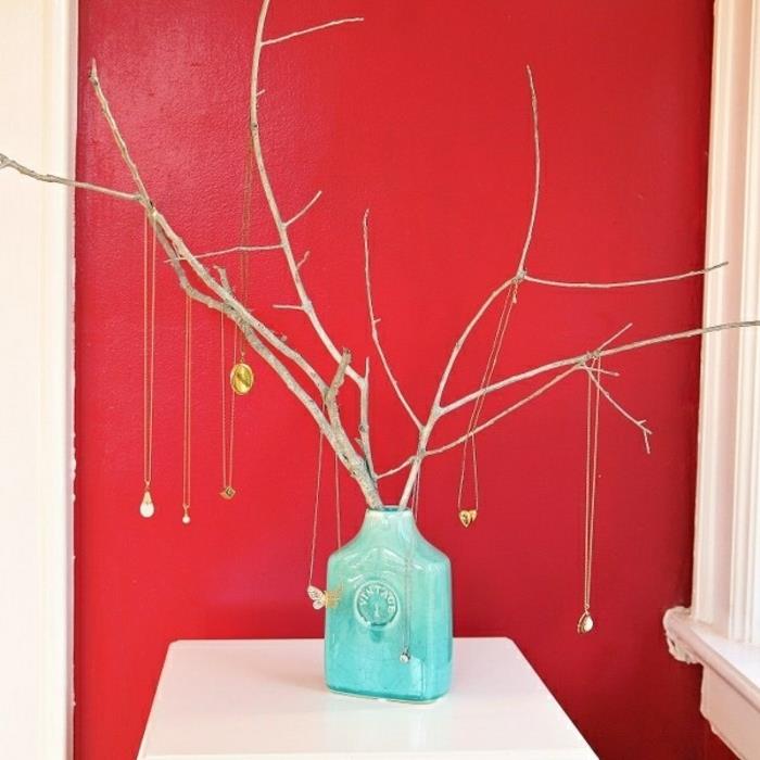 présentoir à bijoux idées de bricolage vase en porcelaine branches