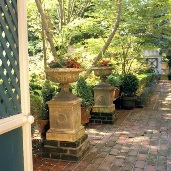 piękny ogród w stylu retro